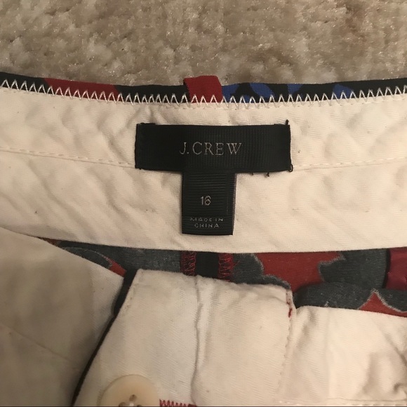 J Crew Red Black and Blue Flowered Shorts - Picture 4 of 4